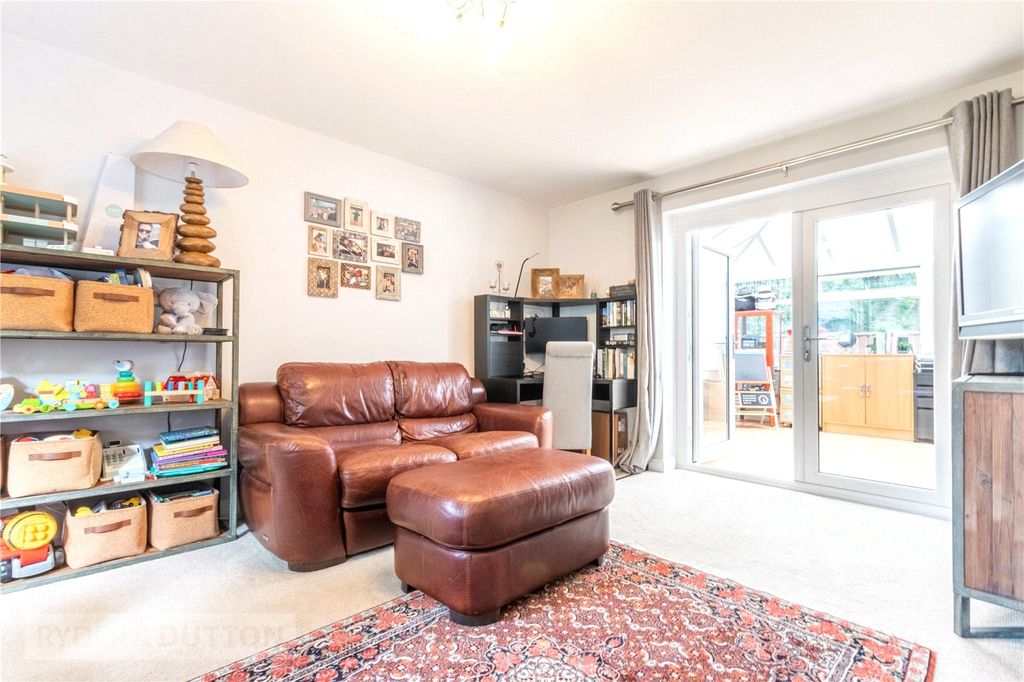 Additional image 14 of 3 bed detached house for saleLower Edge Road, Rastrick, Brighouse, West Yorkshire HD6