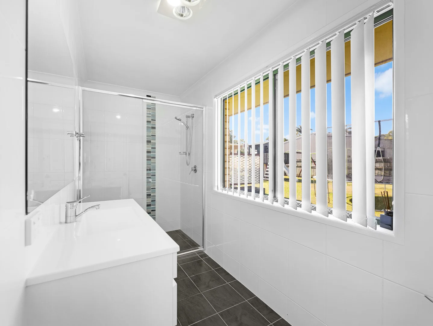 77-79 Carrick Way, Wondunna QLD 4655 photo 4