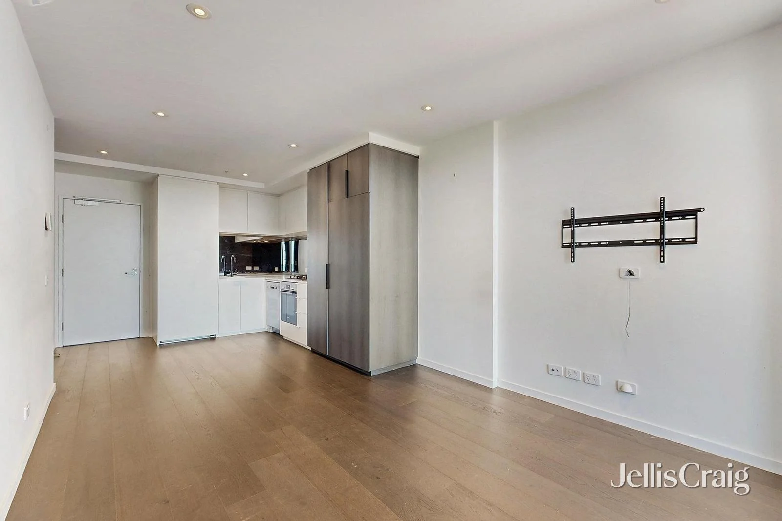 Additional image 2 of 1302/5 Joseph Road, Footscray VIC 3011