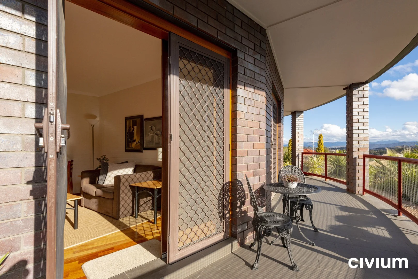 9A Muecke Place, Isaacs ACT 2607
