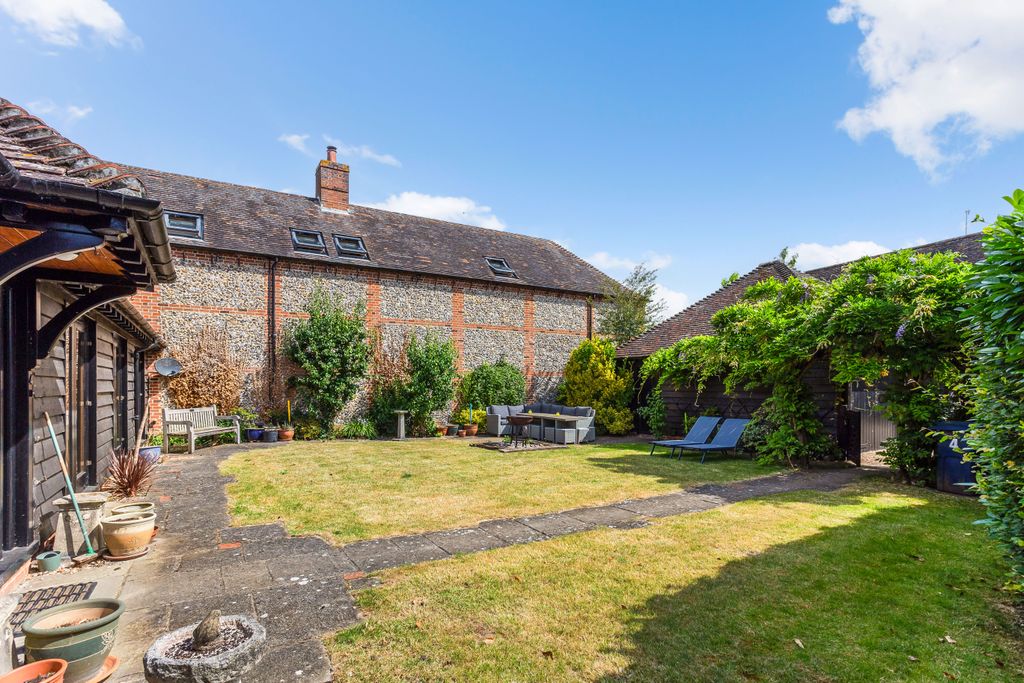 Additional image 18 of 3 bed barn conversion for saleColdmoorholme Lane, Bourne End SL8