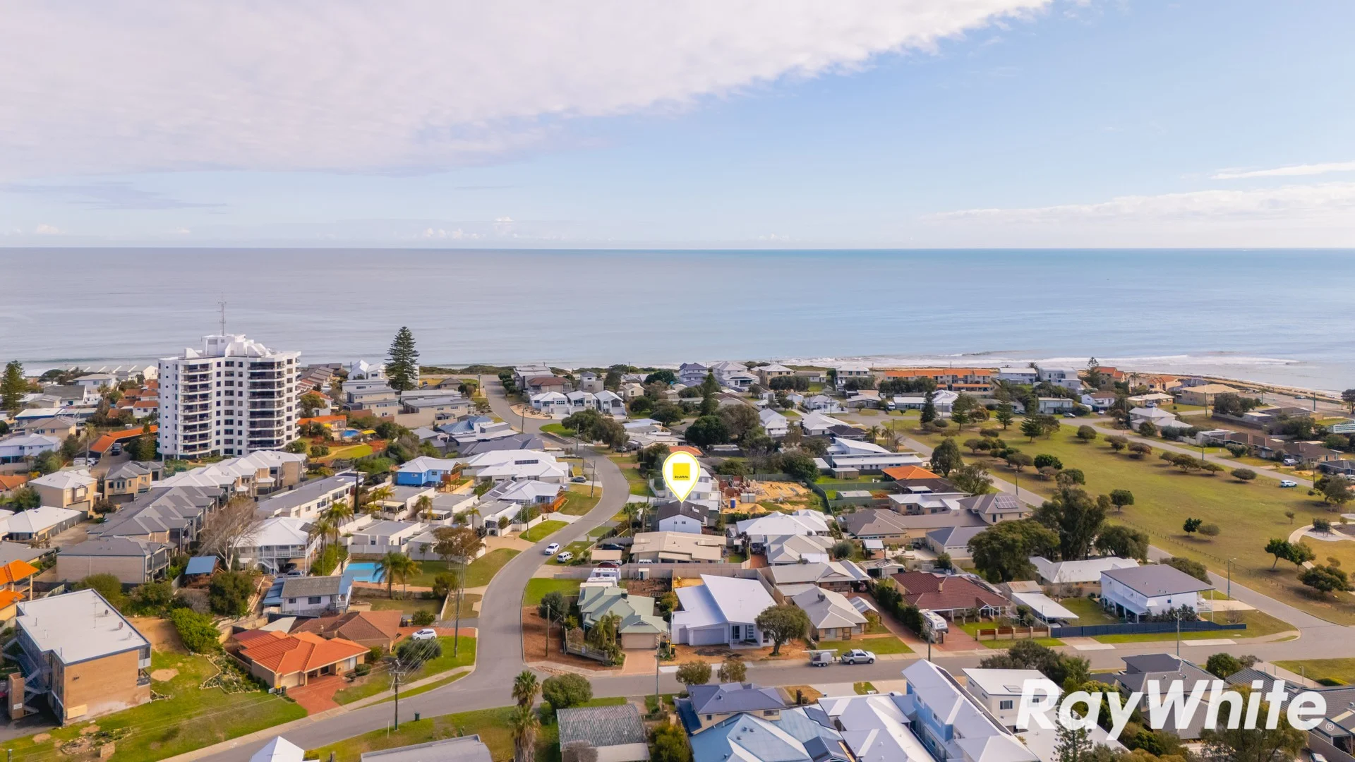 Additional image 2 of 6 Oversby Street, Halls Head WA 6210