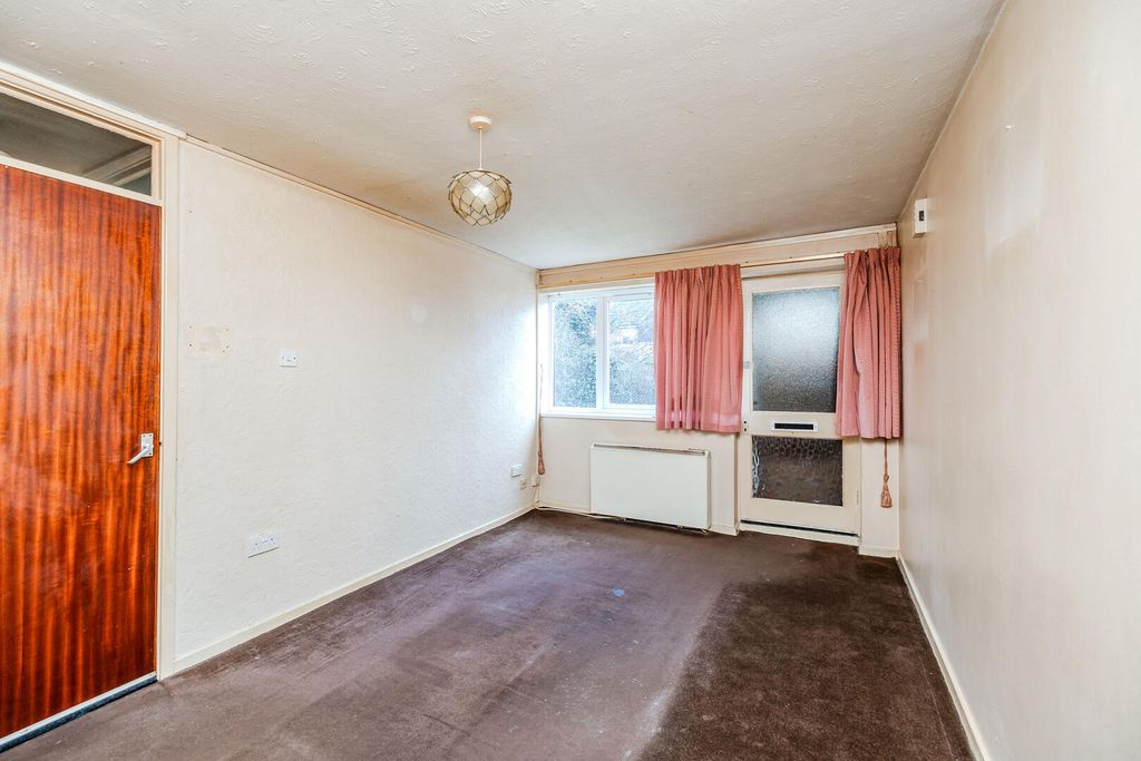 Additional image 5 of 1 bed flat for saleCrofton Way, Newcastle Upon Tyne NE15