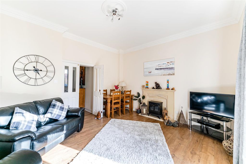 Additional image 8 of 2 bed flat for saleRoyal Sands, Weston-Super-Mare BS23