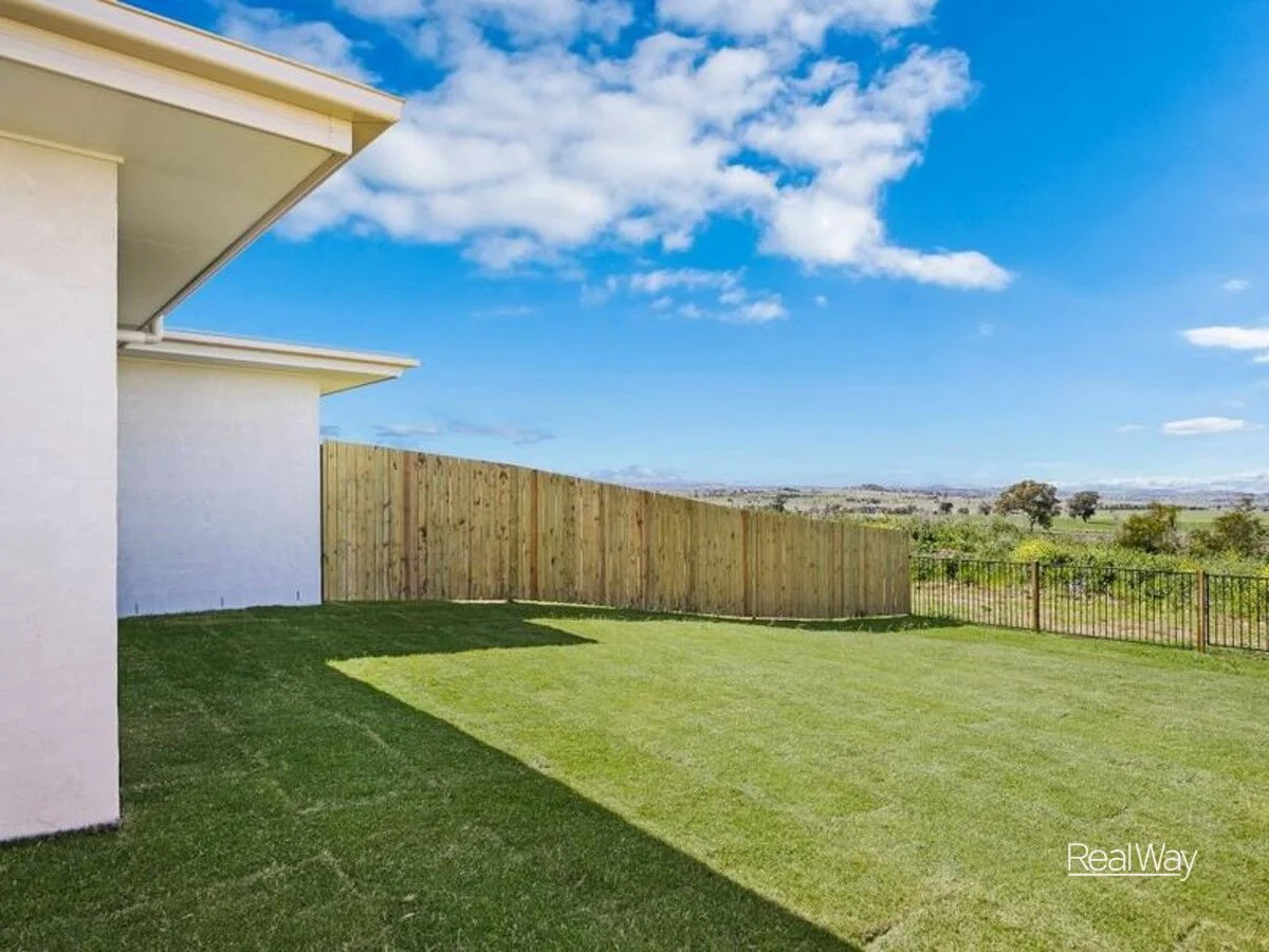 Additional image 7 of 2/28 Kensei Street, Wyreema QLD 4352