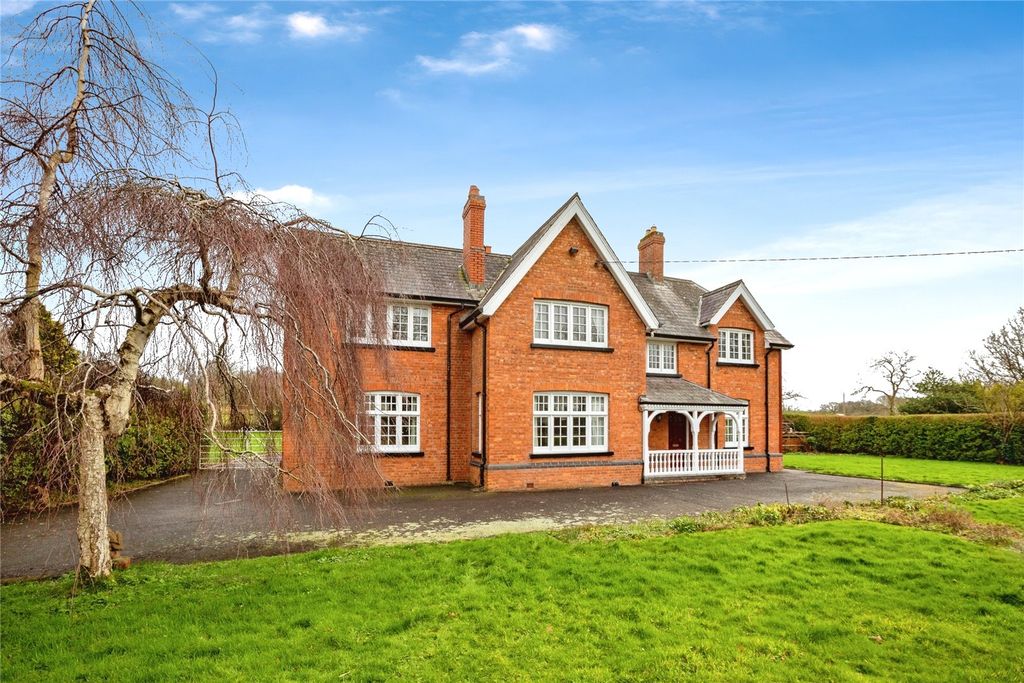 5 bed detached house for saleLlangoedmor, Cardigan, Ceredigion SA43