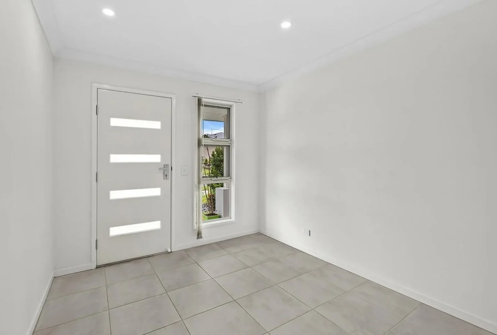 5 Johnson Circuit, Ripley QLD 4306 photo 5