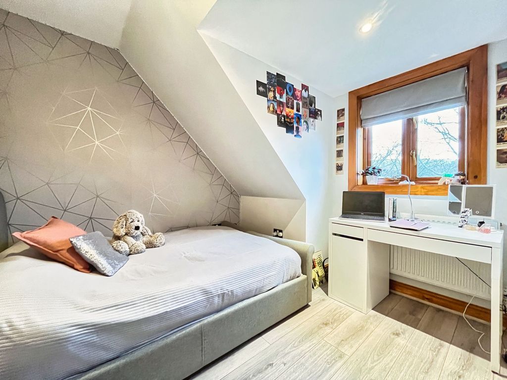 Additional image 18 of 4 bed detached house for saleThistledome, 25 Oakmead Road, Llanharan, Pontyclun CF72