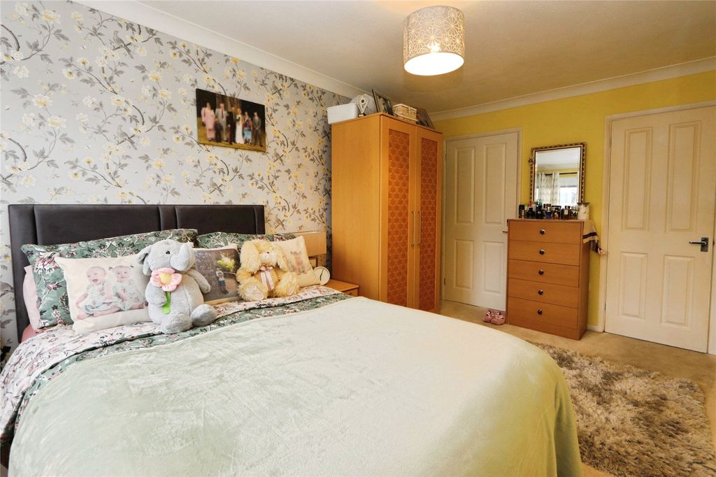 Additional image 13 of 1 bed bungalow for saleClovelly Gardens North, Bideford, Devon EX39