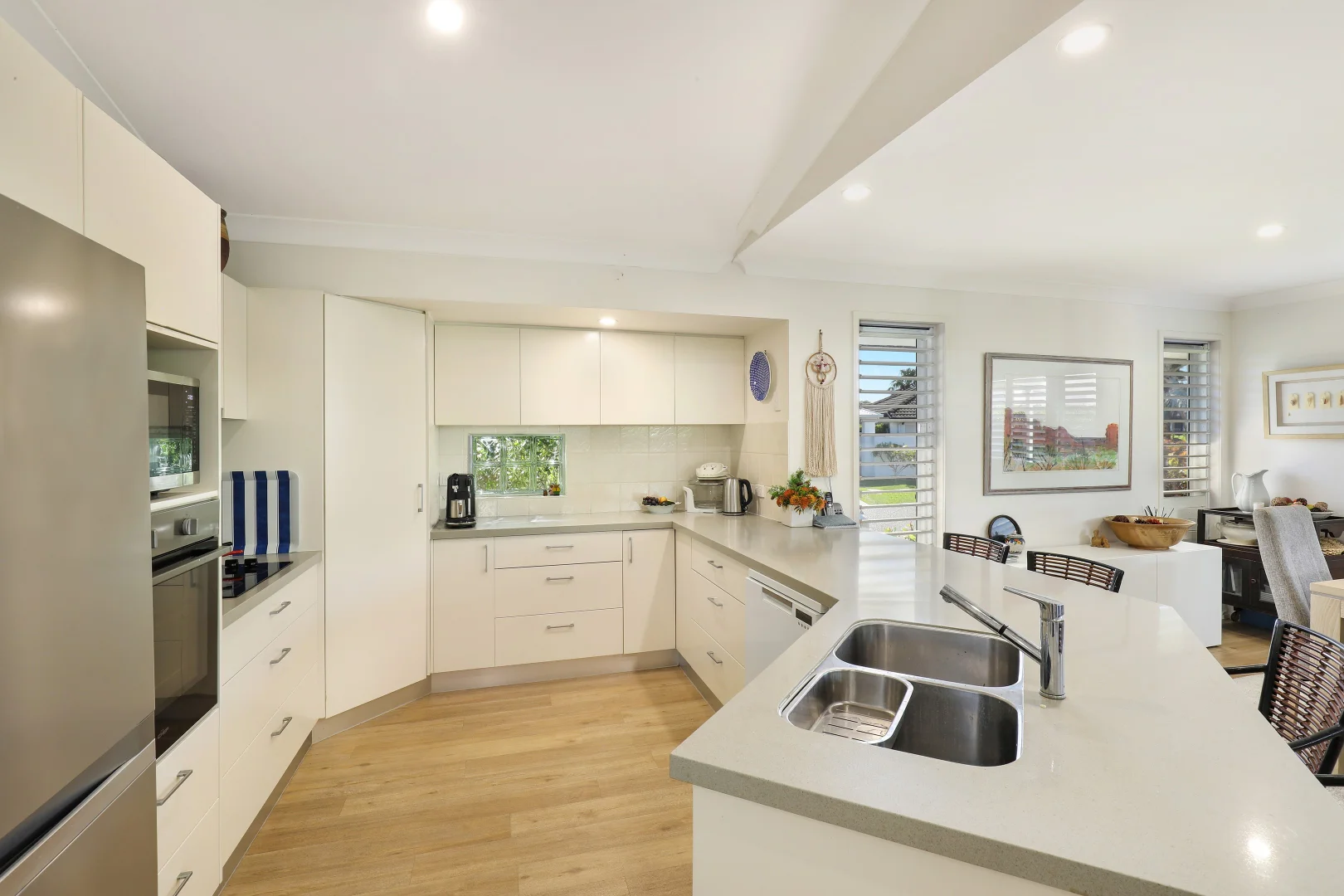 Additional image 3 of 27 Dominica Place, Kawana Island QLD 4575