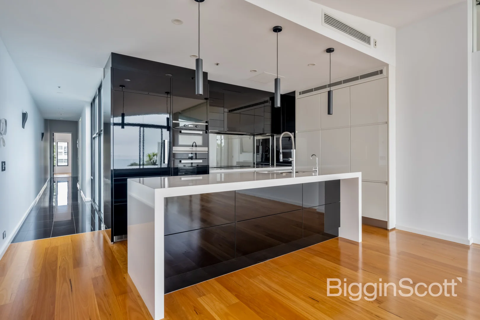 Additional image 4 of 409/49 Beach Street, Port Melbourne VIC 3207