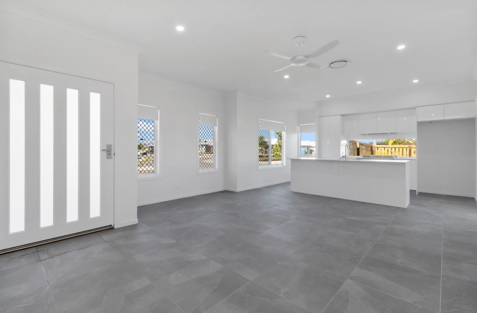 91 Wallace Street, Walloon QLD 4306 photo 2