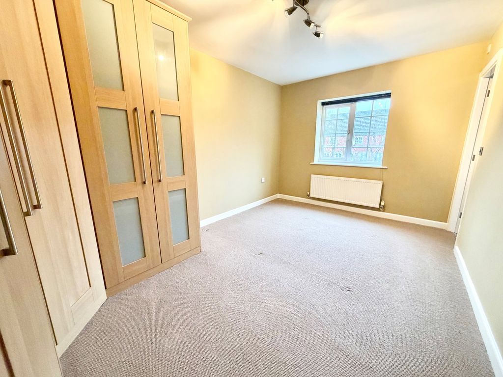 Additional image 10 of 2 bed flat for saleMadison Avenue, Brierley Hill DY5