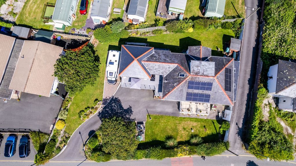 Additional image 38 of 4 bed detached house for saleCrudyrawel, Borth SY24