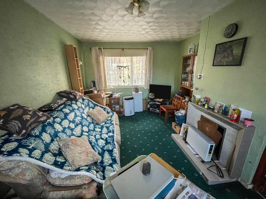 Additional image 4 of 2 bed detached bungalow for salePinewood Drive, Brandon IP27