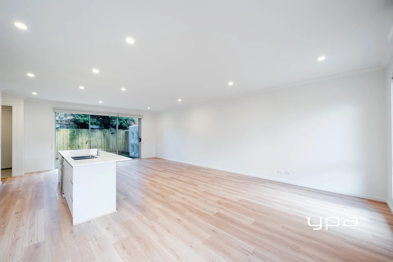 Additional image 3 of 2/76 Barkly St, Sunbury VIC 3429