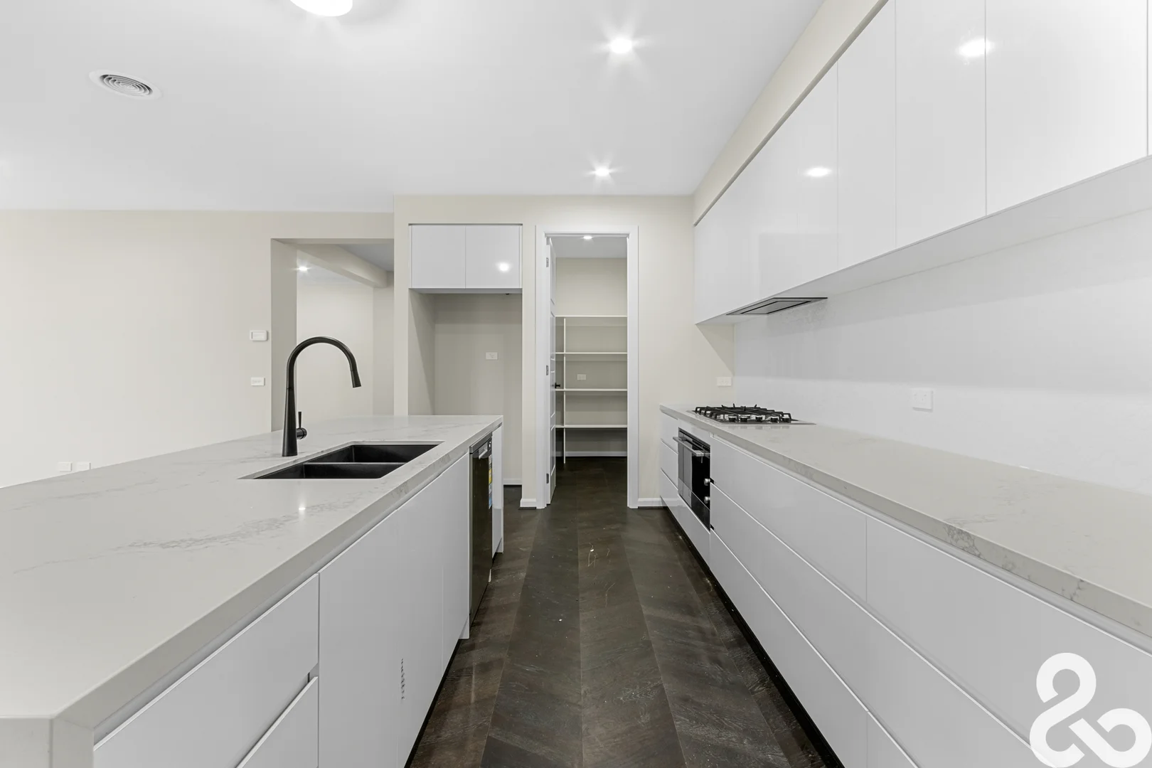 36 Canning Drive, Mickleham VIC 3064 photo 3