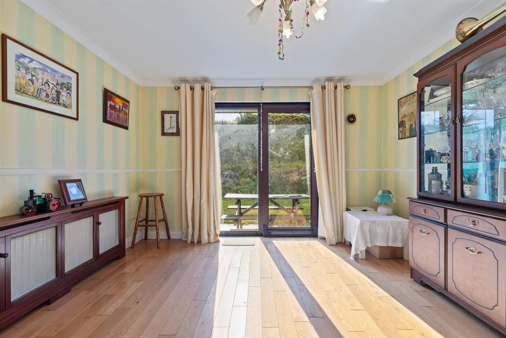 Additional image 14 of 4 bed detached house for sale16 Rowallane Dale, Saintfield BT24