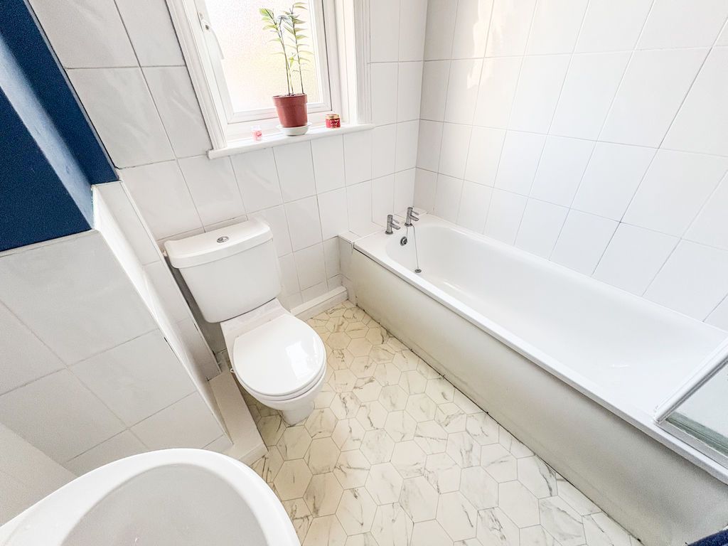 Additional image 7 of 2 bed flat for salePrincess Louise Road, Blyth NE24