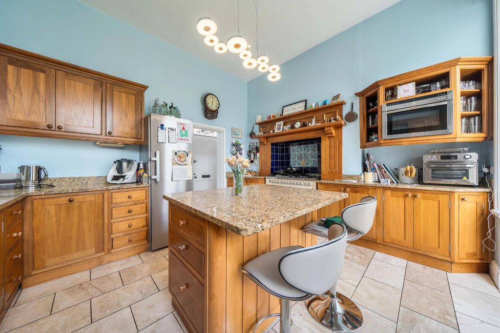 Additional image 10 of 5 bed detached house for saleBlunham Road, Moggerhanger MK44