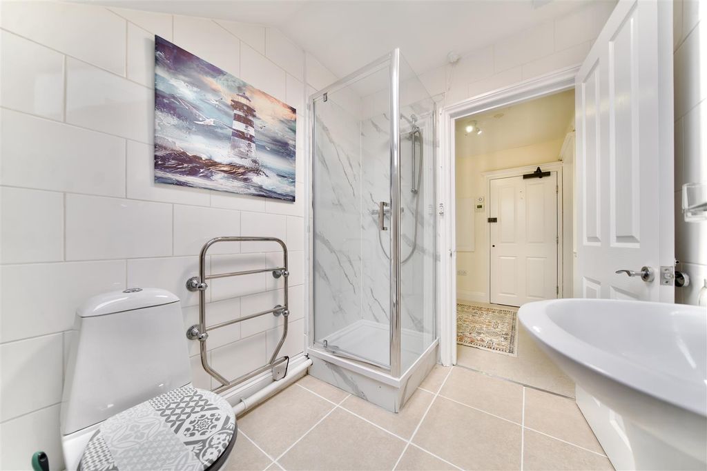 Additional image 6 of 2 bed flat for saleBuxton Road, Weymouth DT4