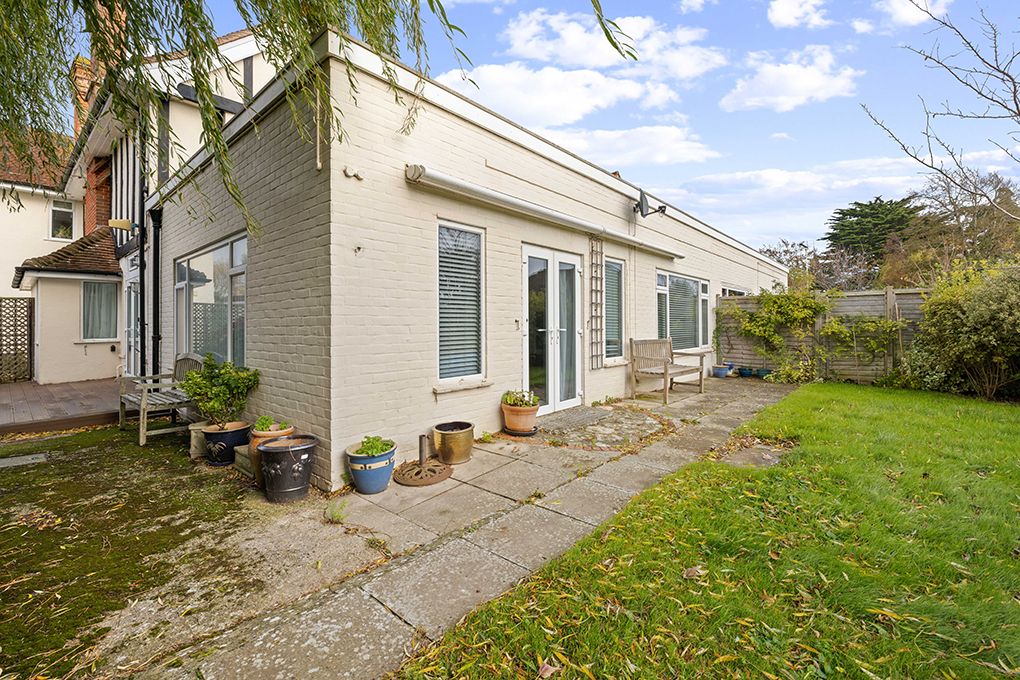 Additional image 13 of 2 bed flat for saleThe Fairway, Aldwick Bay Estate, Aldwick, West Sussex PO21