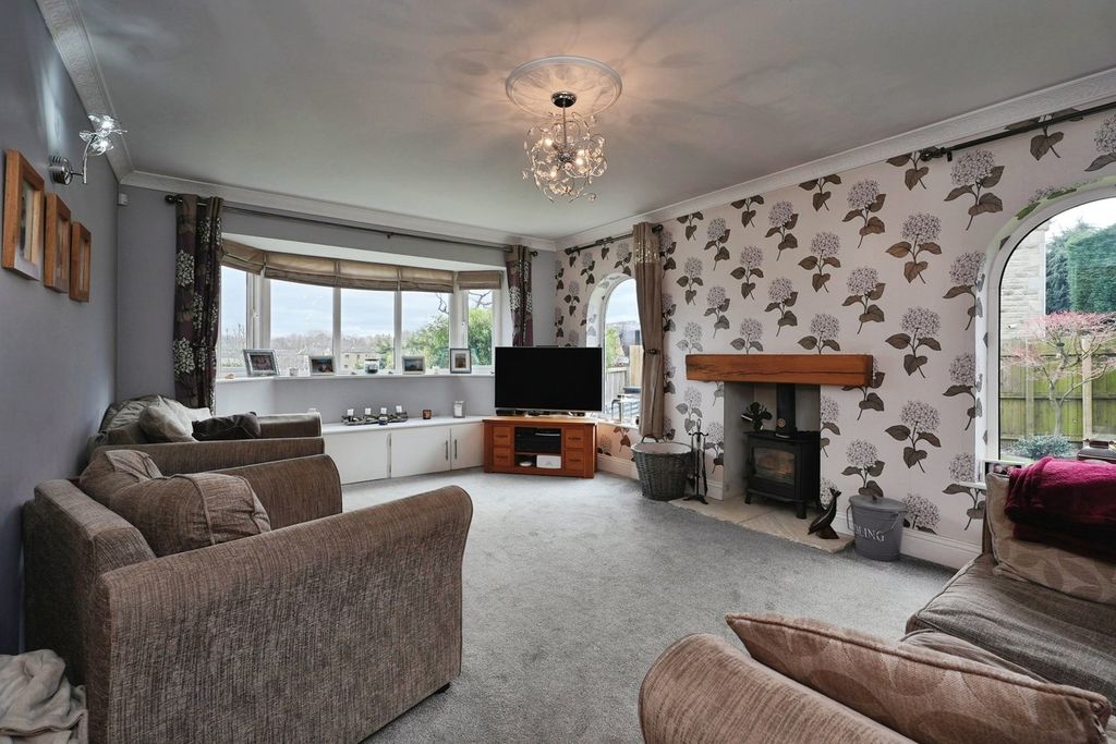 Additional image 2 of 4 bed detached house for saleField Lane, Brighouse HD6