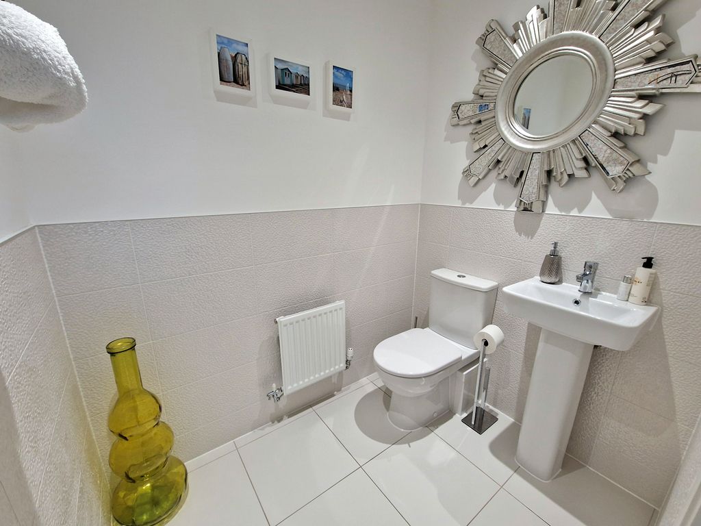 Additional image 13 of 4 bed detached house for saleLlys Penfro, Newton, Porthcawl CF36