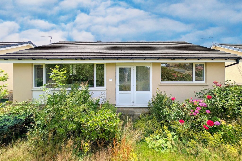Additional image 18 of 3 bed bungalow for saleThornhills Lane, Brighouse, West Yorkshire HD6