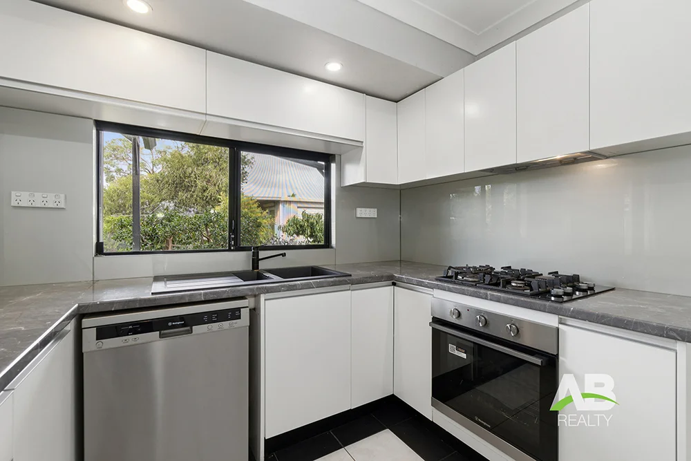 47 Wanjina Crescent, Wanneroo WA 6065 photo 4