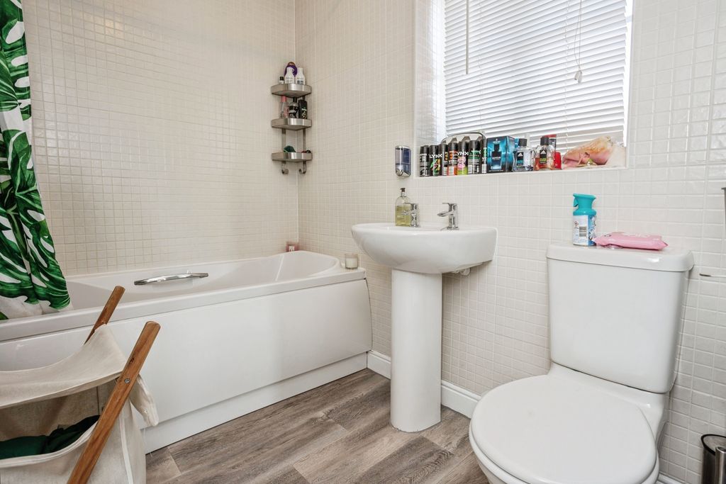 Additional image 22 of 4 bed detached house for saleColtsfoot Drive, Bourne PE10