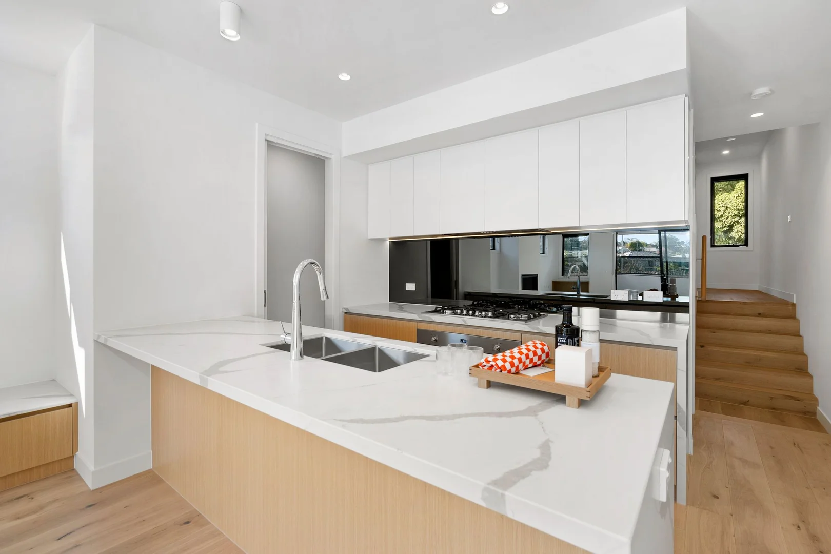 Additional image 2 of 9/4 Taylor Court, Highton VIC 3216
