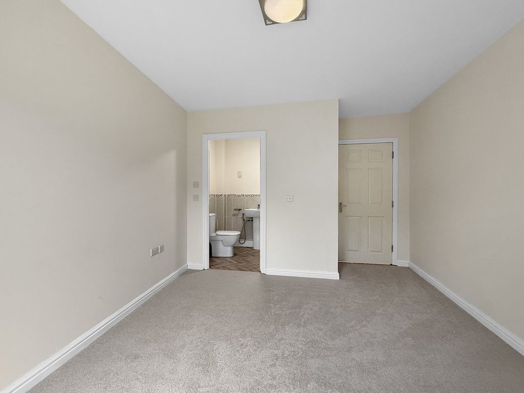 Additional image 8 of 2 bed flat for saleParnell Place, Braintree CM7