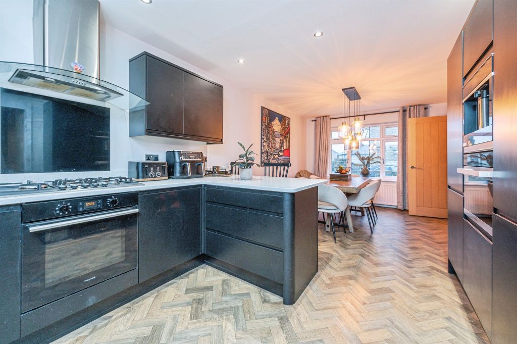 Additional image 10 of 5 bed detached house for saleClough Lane, Brighouse HD6
