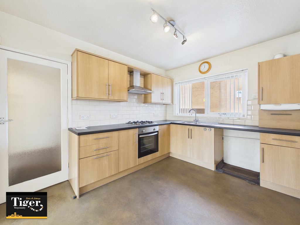 Additional image 6 of 2 bed flat for saleWhitegate Drive, Blackpool FY3