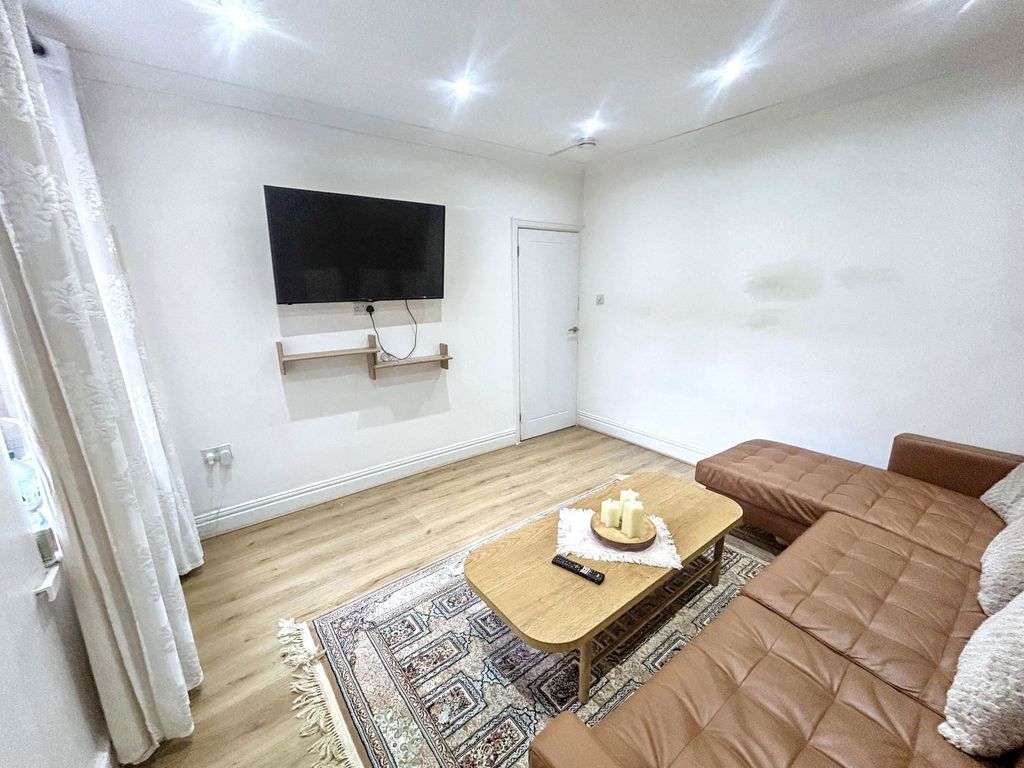 Additional image 3 of 2 bed flat for saleRidley Gardens, Swalwell, Newcastle Upon Tyne NE16