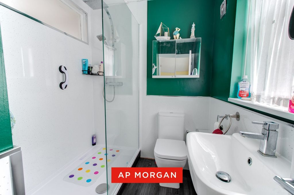 Additional image 12 of 1 bed flat for saleYork Road, Bromsgrove, Worcestershire B61