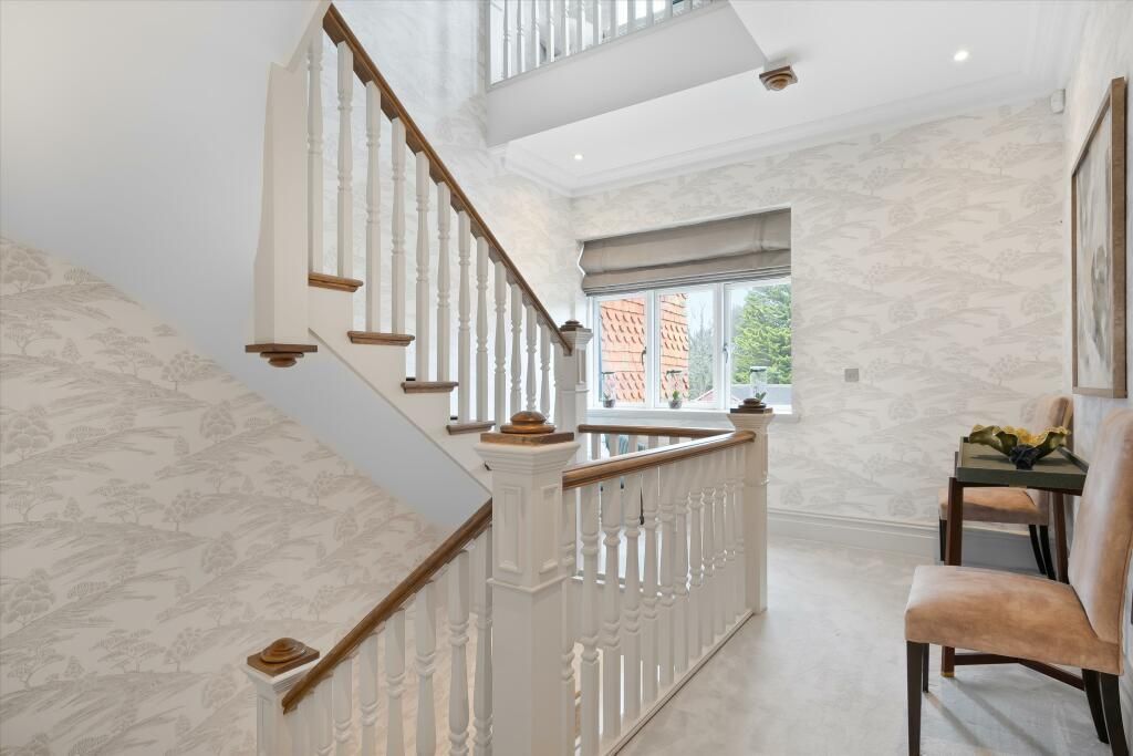 Additional image 23 of 5 bed terraced house for saleDrift Road, Winkfield, Windsor SL4