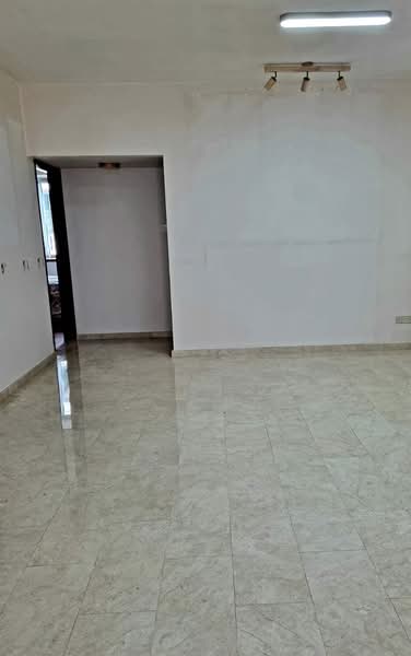 19 Palm Grove Avenue photo 3