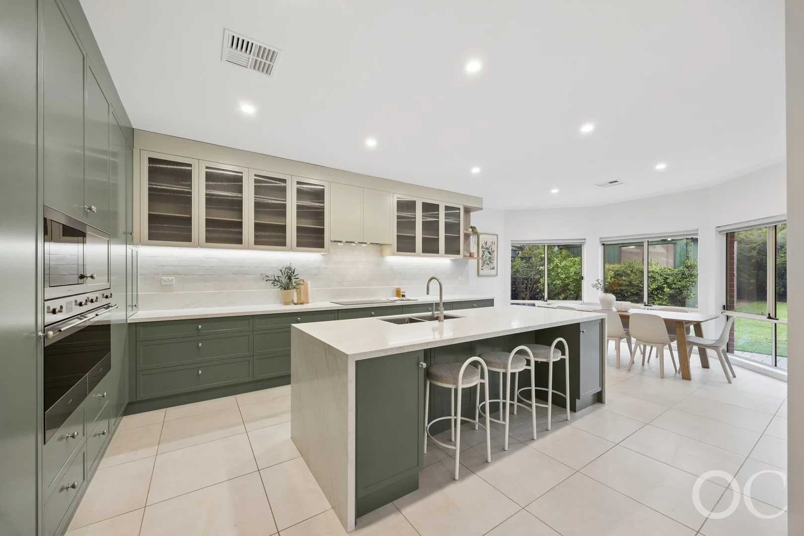 79 The Grove, Lower Mitcham SA 5062