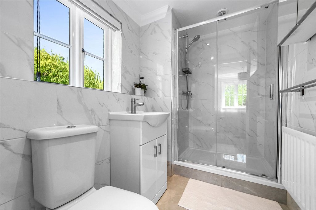 Additional image 16 of 5 bed detached house for saleThe Shearers, Bishop's Stortford, Hertfordshire CM23
