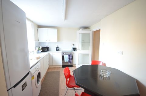Blackthorn Street, London E3