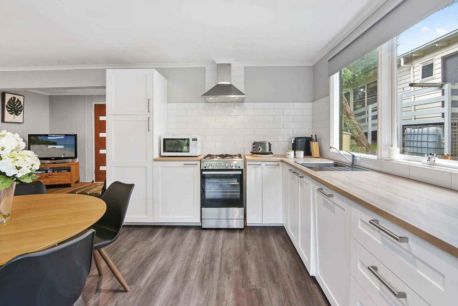 4 Burdoo Street, Rye VIC 3941 photo 3
