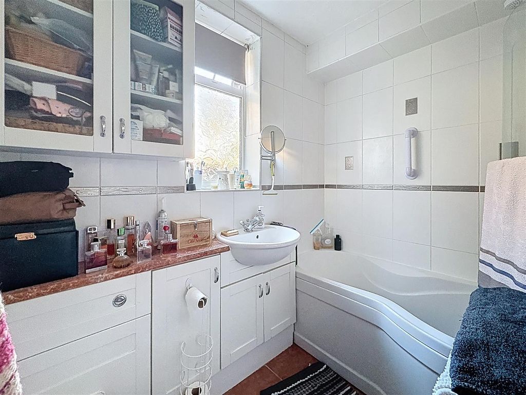 Additional image 11 of 3 bed semi-detached house for saleChurch Lane, Sigglesthorne, Hull HU11