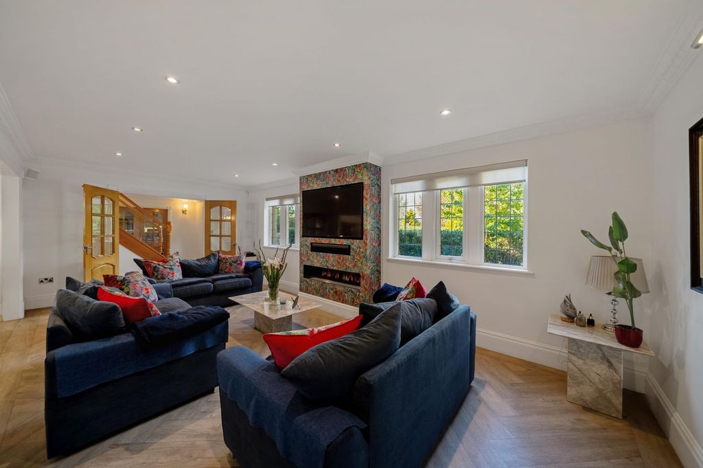 Additional image 6 of 5 bed detached house for saleDivision Lane, Blackpool FY4
