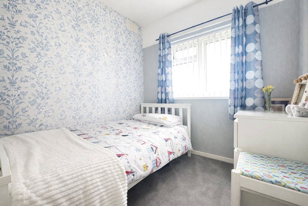 Additional image 11 of 3 bed end terrace house for saleField Close, Braunton, Devon EX33
