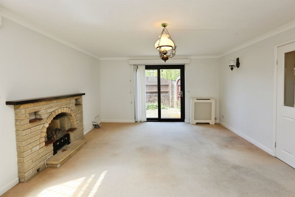 Additional image 4 of 3 bed detached bungalow for saleWildern Lane, Hedge End, Southampton SO30