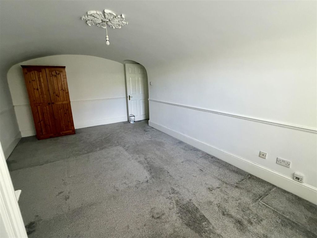 Additional image 8 of 1 bed flat for saleBarkleys Hill, Stapleton, Bristol BS16