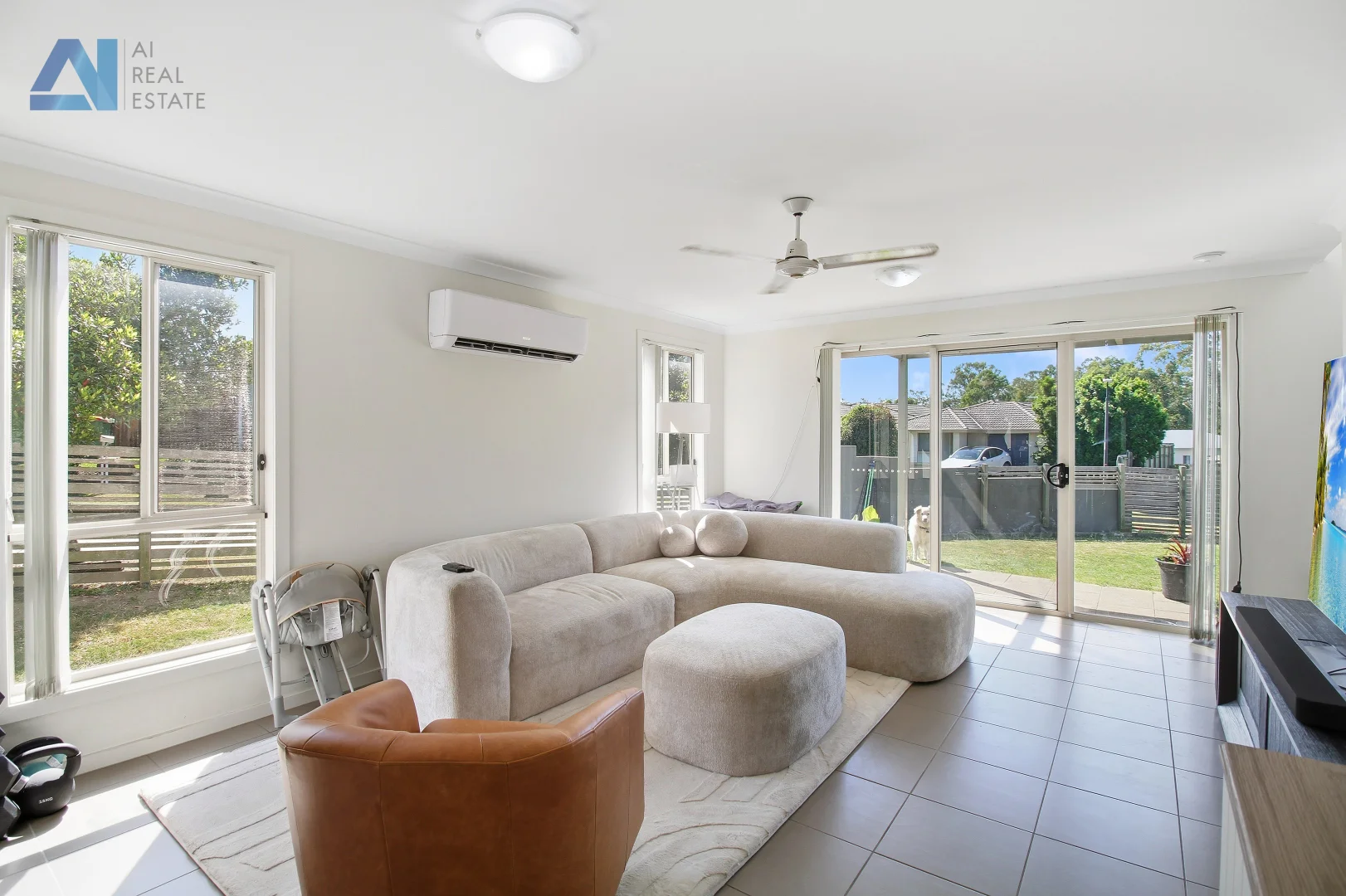 2 Gideon Gardens, Pimpama QLD 4209 photo 4