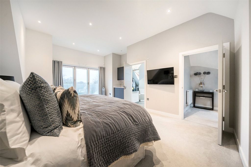 Additional image 18 of 5 bed detached house for saleBickley Park Road, Bromley BR1